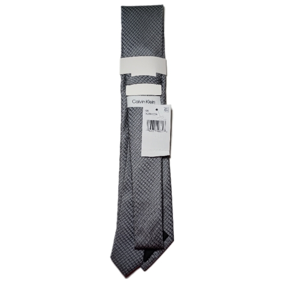 Calvin Klein Men’s Gray Silk Blend Tie NWT Designer Office Business Wedding - Picture 4 of 7